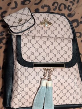 Stylish Bee Pink and Black Women's Backpack Purse